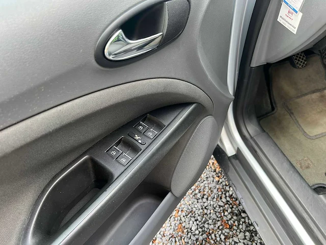 Seat - 2005 - toledo - 1.6 stylance - 46-rn-vg - afbeelding 6 van  17