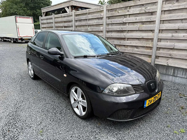 Seat - 2008 - ibiza - 1.4-16v trendstyle - 26-zd-zt - afbeelding 6 van  13