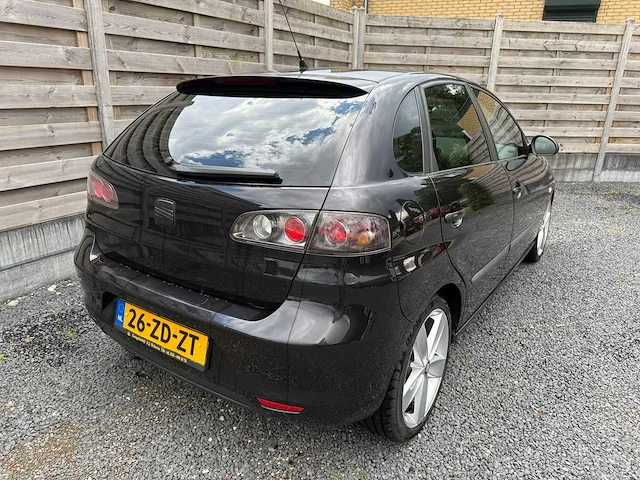 Seat - 2008 - ibiza - 1.4-16v trendstyle - 26-zd-zt - afbeelding 7 van  13
