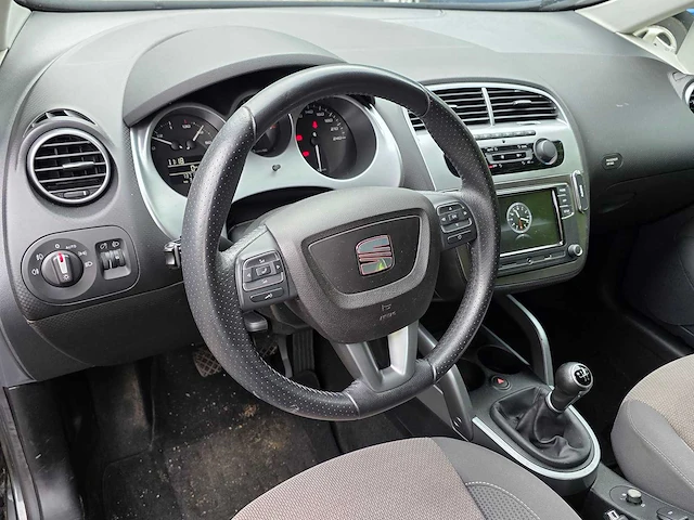 Seat - 2009 - altea - 1.6 style - 05-jpl-3 - afbeelding 2 van  18