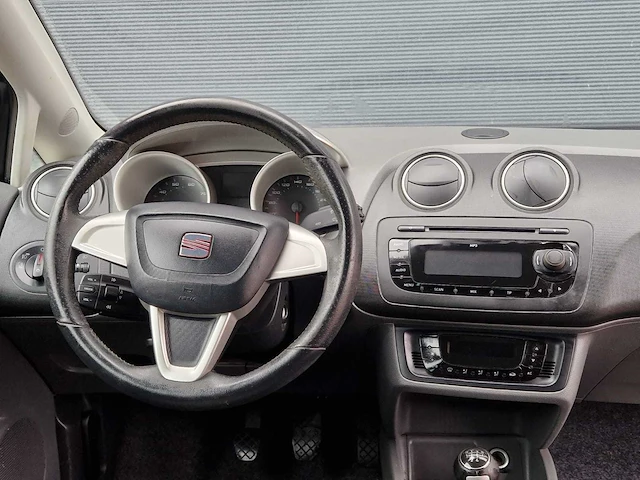 Seat - 2009 - ibiza sc - 1.4 reference - h-945-sr - afbeelding 2 van  19