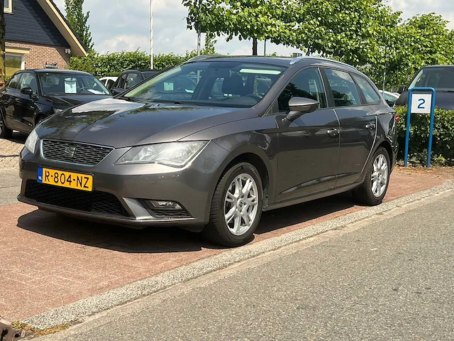 Seat - 2014 - leon st - 1.2 tsi ref. bns. - r-804-nz - afbeelding 1 van  17