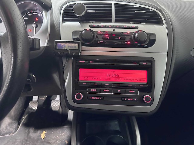 Seat - altea xl - 1.2 tsi eco. style - 05-rjp-9 - afbeelding 4 van  19