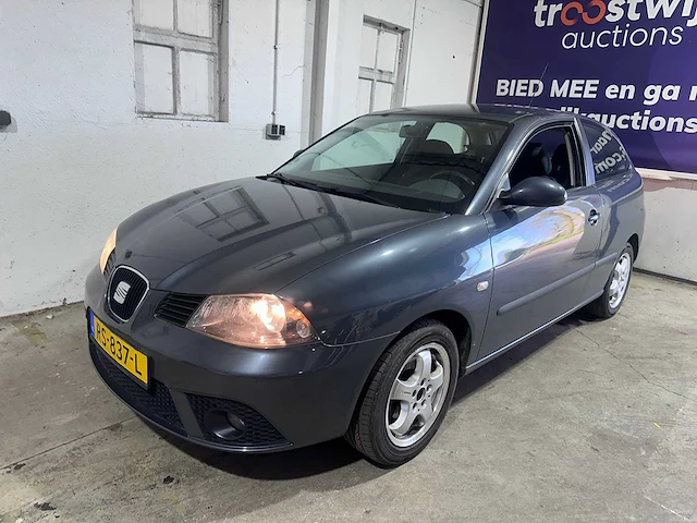 Seat - ibiza - 1.4-16v last ed. i - rs-837-l - afbeelding 1 van  17