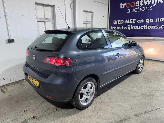 Seat - ibiza - 1.4-16v last ed. i - rs-837-l - afbeelding 13 van  17