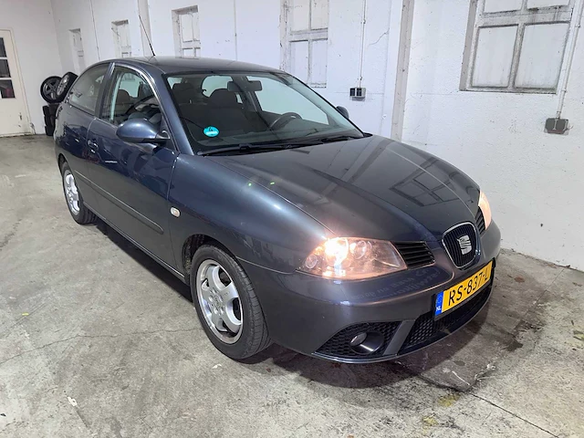 Seat - ibiza - 1.4-16v last ed. i - rs-837-l - afbeelding 15 van  17