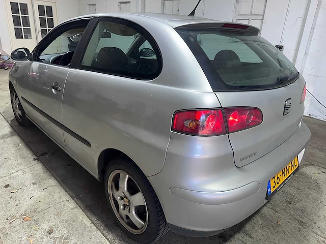 Seat - ibiza - 1.4-16v stella - 36-nn-nl - afbeelding 13 van  19