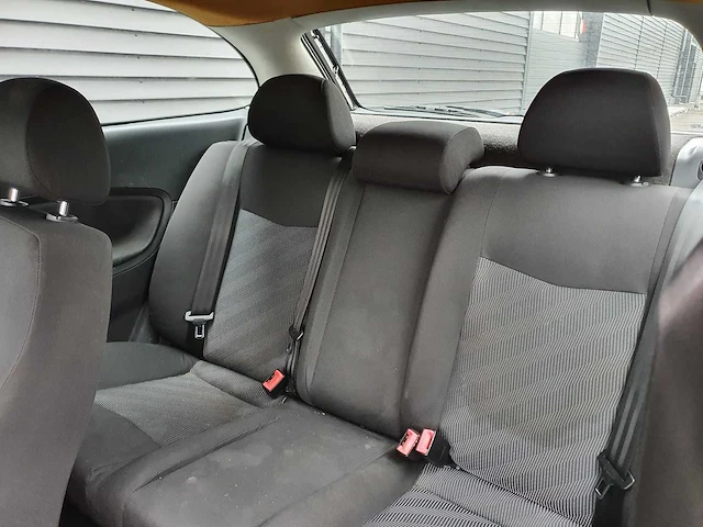 Seat - ibiza - personenauto - afbeelding 13 van  22