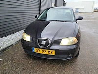 Seat - ibiza - personenauto - afbeelding 17 van  22