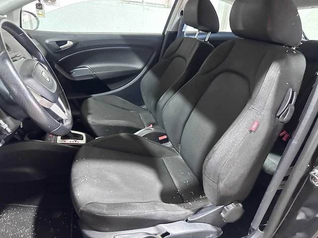 Seat - ibiza sc - 1.6 sport - 12-lbb-1 - afbeelding 2 van  12