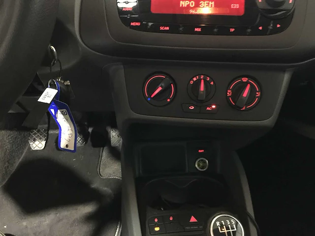 Seat - ibiza st - 1.2 tdi copa eco. - 24-tkd-9 - afbeelding 7 van  23