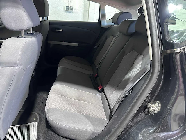 Seat - leon - 1.4 tsi businessline - kp-760-s - afbeelding 9 van  21