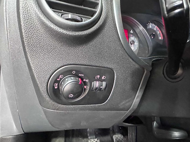 Seat - leon - 1.4 tsi dynamic st. - 22-jdt-3 - afbeelding 5 van  23