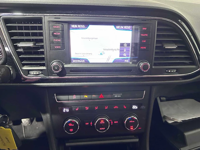 Seat - leon - 1.4 tsi style - 6-sbz-65 - afbeelding 4 van  18