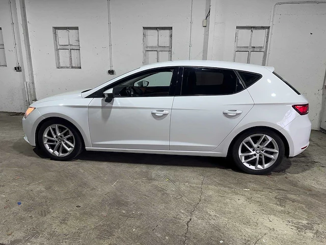 Seat - leon - 1.4 tsi style - 6-sbz-65 - afbeelding 11 van  18