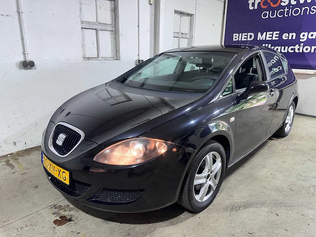 Seat - leon - 1.6 reference - 93-xv-xg - afbeelding 1 van  21