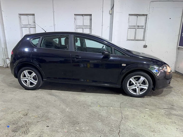 Seat - leon - 1.6 reference - 93-xv-xg - afbeelding 6 van  21