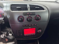 Seat - leon - 1.9 tdi eco. act.st. - 47-hnk-8 - afbeelding 6 van  21