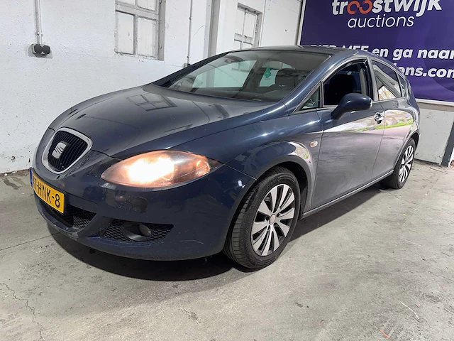 Seat - leon - 1.9 tdi eco. act.st. - 47-hnk-8 - afbeelding 1 van  21
