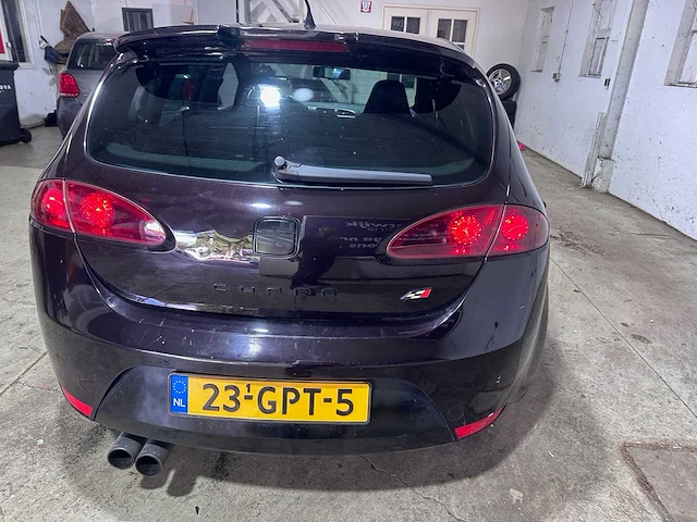 Seat - leon - 2.0 tfsi cupra - 23-gpt-5 - afbeelding 15 van  20