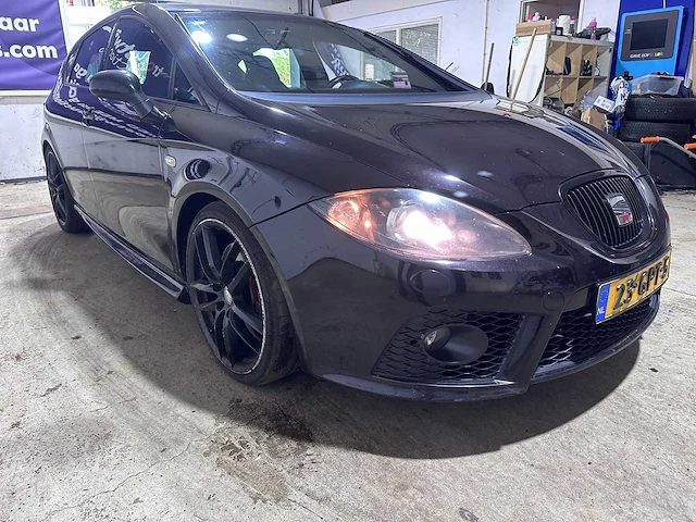 Seat - leon - 2.0 tfsi cupra - 23-gpt-5 - afbeelding 17 van  20