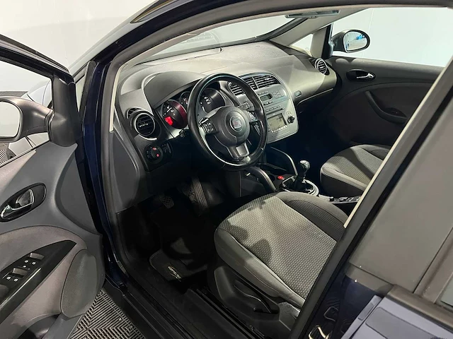 Seat altea 1.6 lifestyle, 72-zf-hx - afbeelding 9 van  12
