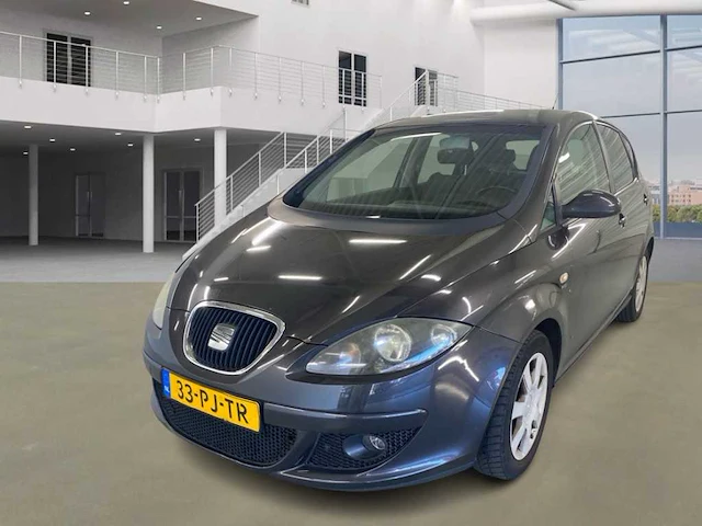 Seat altea 2.0 fsi stylance , 33-pj-tr - afbeelding 1 van  17