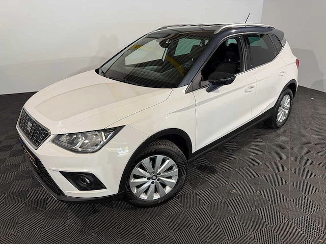 Seat arona 1.0 tsi xc. b. int, h-388-bn - afbeelding 1 van  15