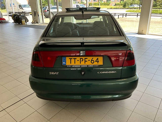 Seat cordoba personenauto - afbeelding 16 van  28