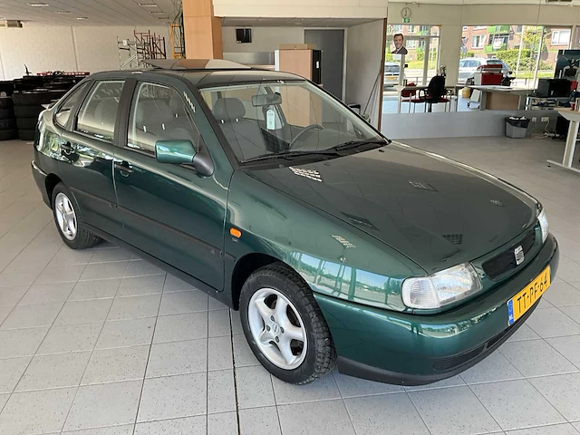 Seat cordoba personenauto - afbeelding 23 van  28