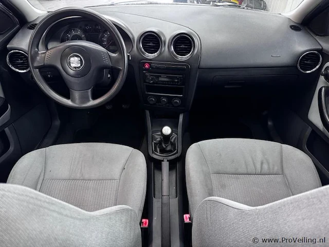 Seat ibiza 1.2-12v | hk019p | bj 2003 - afbeelding 9 van  21