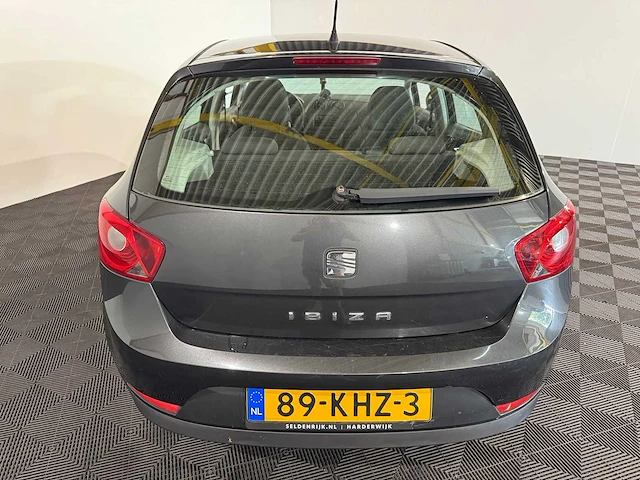 Seat ibiza 1.2 club, 89-khz-3 - afbeelding 8 van  14