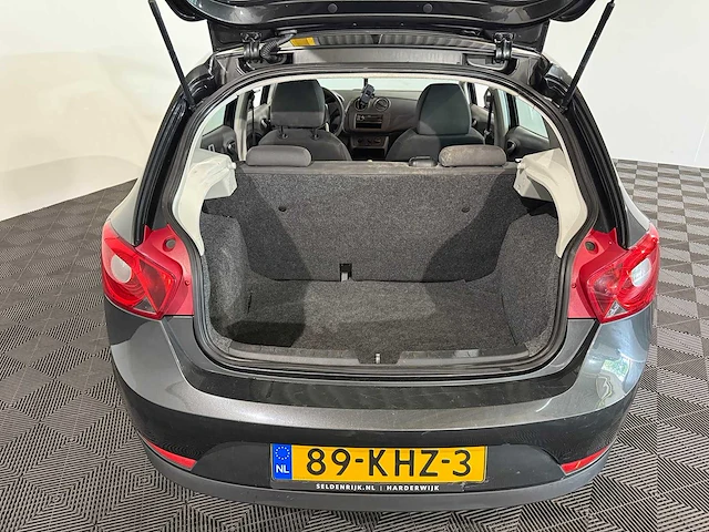 Seat ibiza 1.2 club, 89-khz-3 - afbeelding 9 van  14