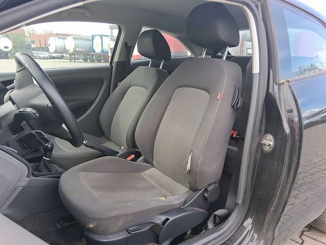 Seat ibiza 1.2 tdi style ecomotive car 2010 | 18-lzz-5 - afbeelding 2 van  24