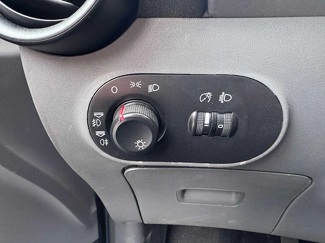 Seat ibiza 1.4 16v signo, 86-nx-rz - afbeelding 10 van  14