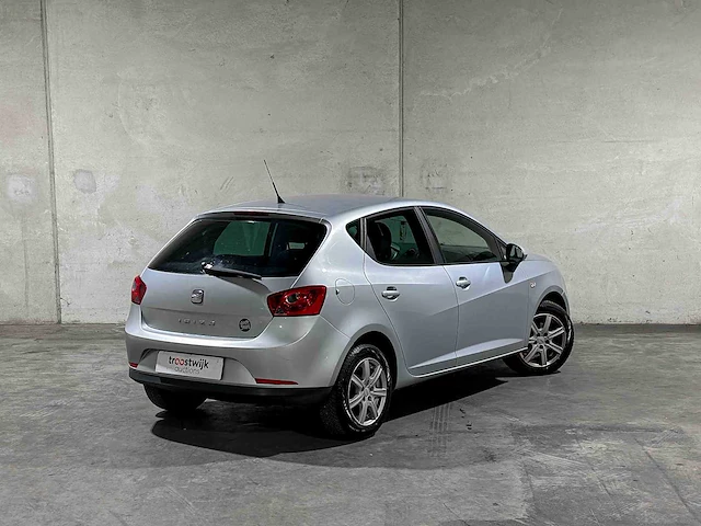 Seat ibiza 1.4 good stuff 86pk 2010, 56-llh-7 - afbeelding 2 van  38