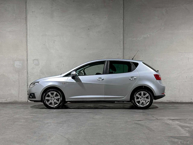 Seat ibiza 1.4 good stuff 86pk 2010, 56-llh-7 - afbeelding 7 van  38