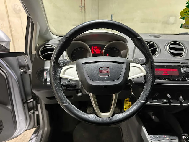 Seat ibiza 1.4 good stuff 86pk 2010, 56-llh-7 - afbeelding 10 van  38