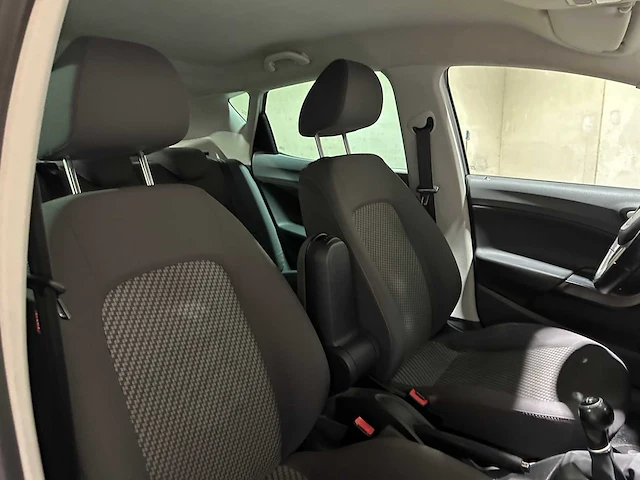 Seat ibiza 1.4 good stuff 86pk 2010, 56-llh-7 - afbeelding 30 van  38