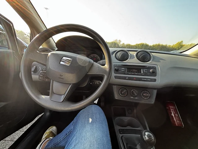 Seat ibiza 5p/d 1.2i entry, 2015 - afbeelding 9 van  30