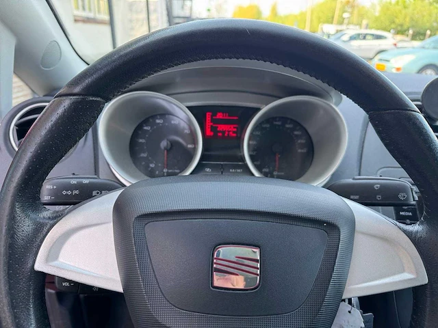 Seat ibiza sc 1.4 sport-up 75-ljj-9 - afbeelding 13 van  19