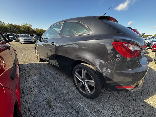 Seat ibiza sc 1.6 cr tdi style 105, 2012 - afbeelding 30 van  33