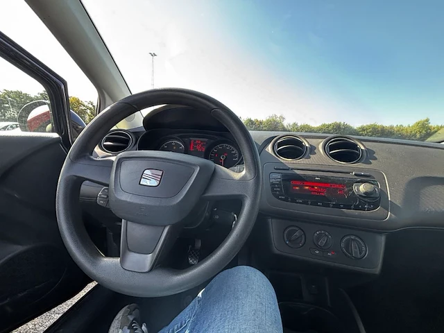 Seat ibiza sc 1.6 cr tdi style 105, 2012 - afbeelding 32 van  33