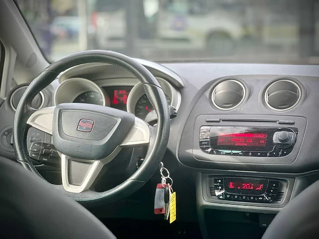 Seat ibiza st 1.2 tdi copa plus ecomotive, 79-tbt-8 - afbeelding 3 van  26