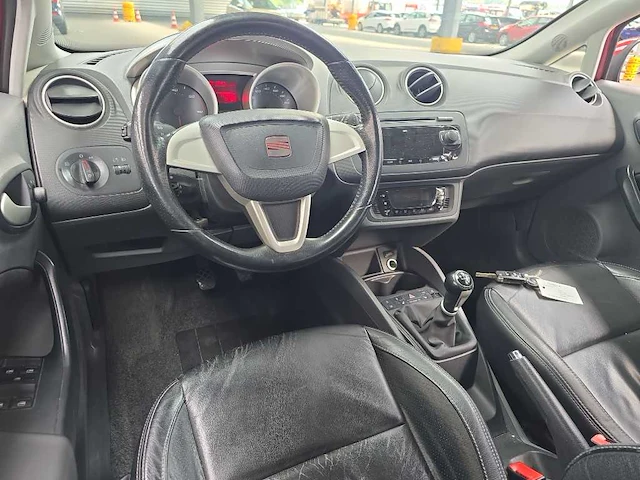 Seat ibiza st 1.2 tdi style ecomotive 2010 | 70-ndj-4 - afbeelding 6 van  18