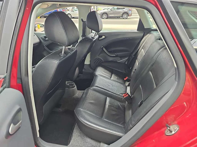 Seat ibiza st 1.2 tdi style ecomotive 2010 | 70-ndj-4 - afbeelding 8 van  18