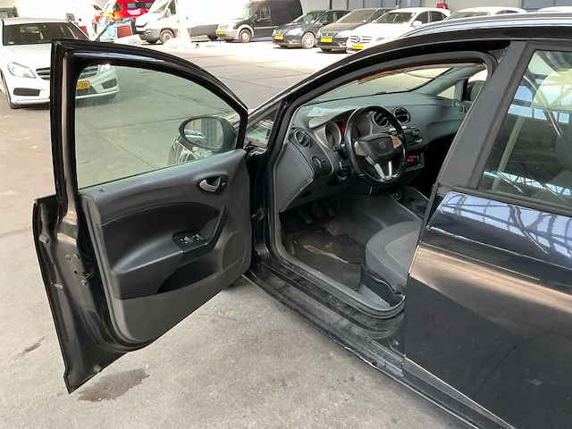 Seat ibiza st personenauto (87-nlr-3) - afbeelding 24 van  27