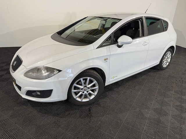 Seat leon 1.2 tsi eco.bns copa, 22-rbj-1 - afbeelding 1 van  15