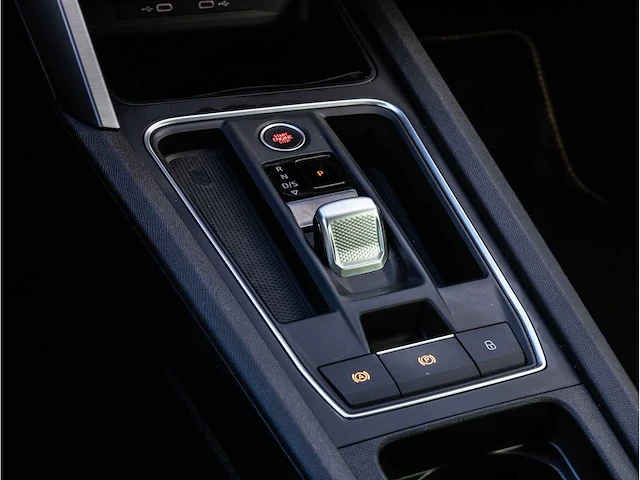 Seat leon 1.4 tsi ehybrid phev fr-line 204pk automaat 2020 keyless go & entry achteruitrijcamera stoel&stuurverwarmd - afbeelding 10 van  31