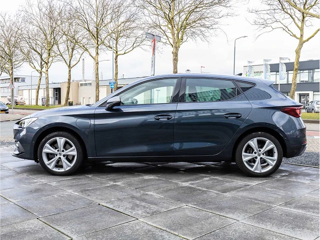 Seat leon 1.4 tsi ehybrid phev fr-line 204pk automaat 2020 keyless go & entry achteruitrijcamera stoel&stuurverwarmd - afbeelding 12 van  31
